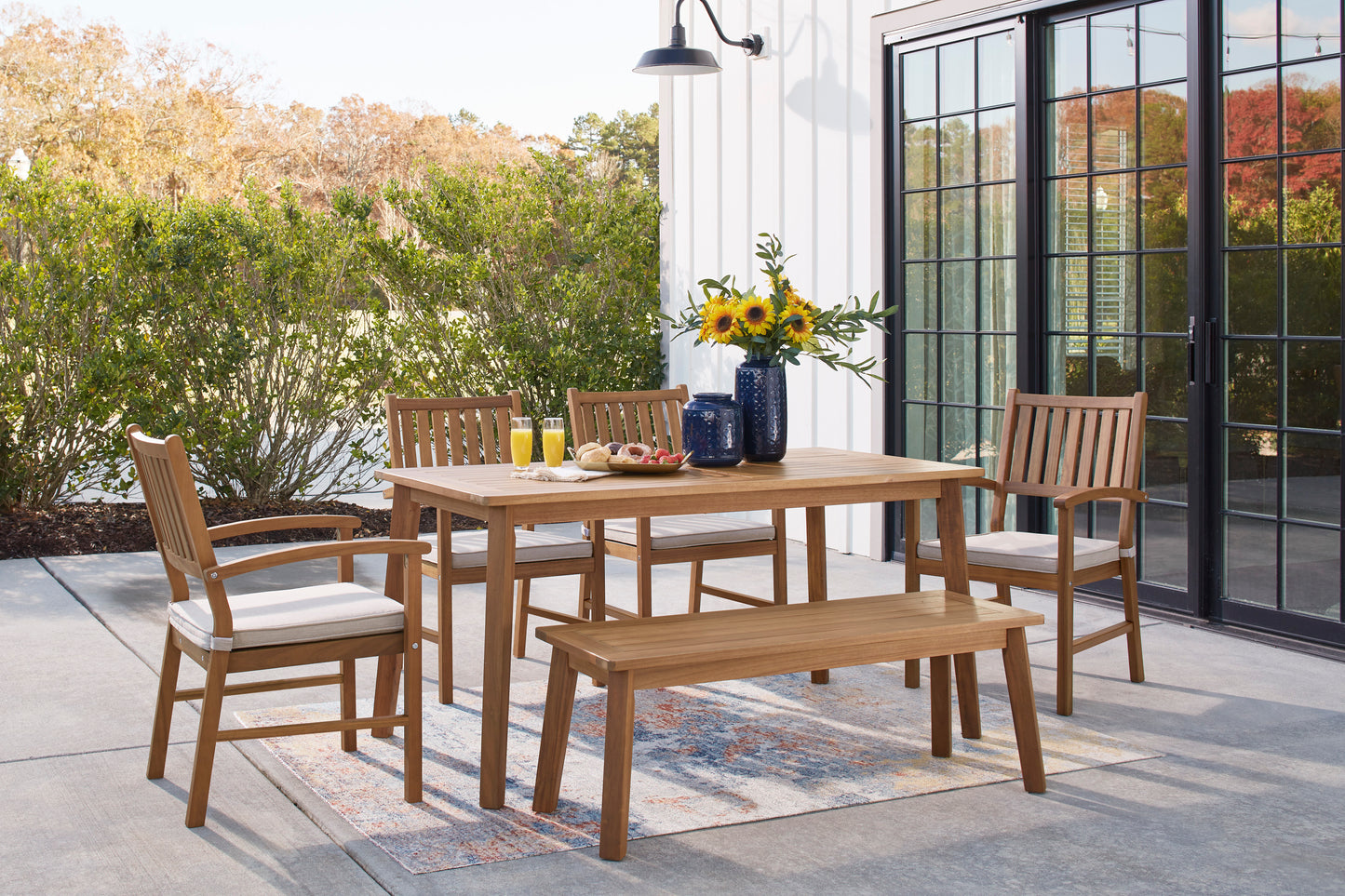 Janiyah Dining Collection