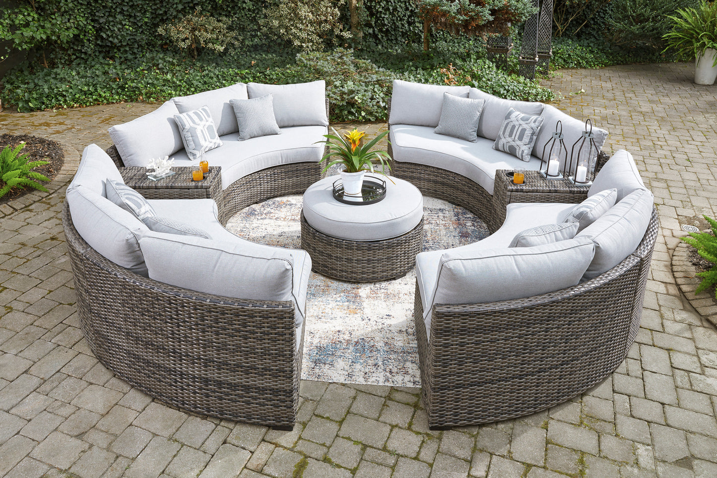 Harbour Court Collection