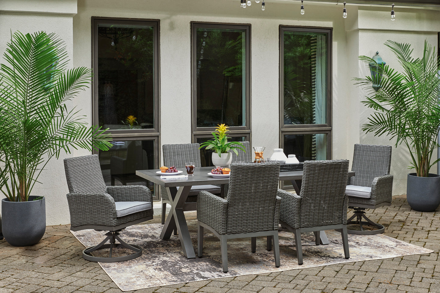 Elite Park Dining Collection