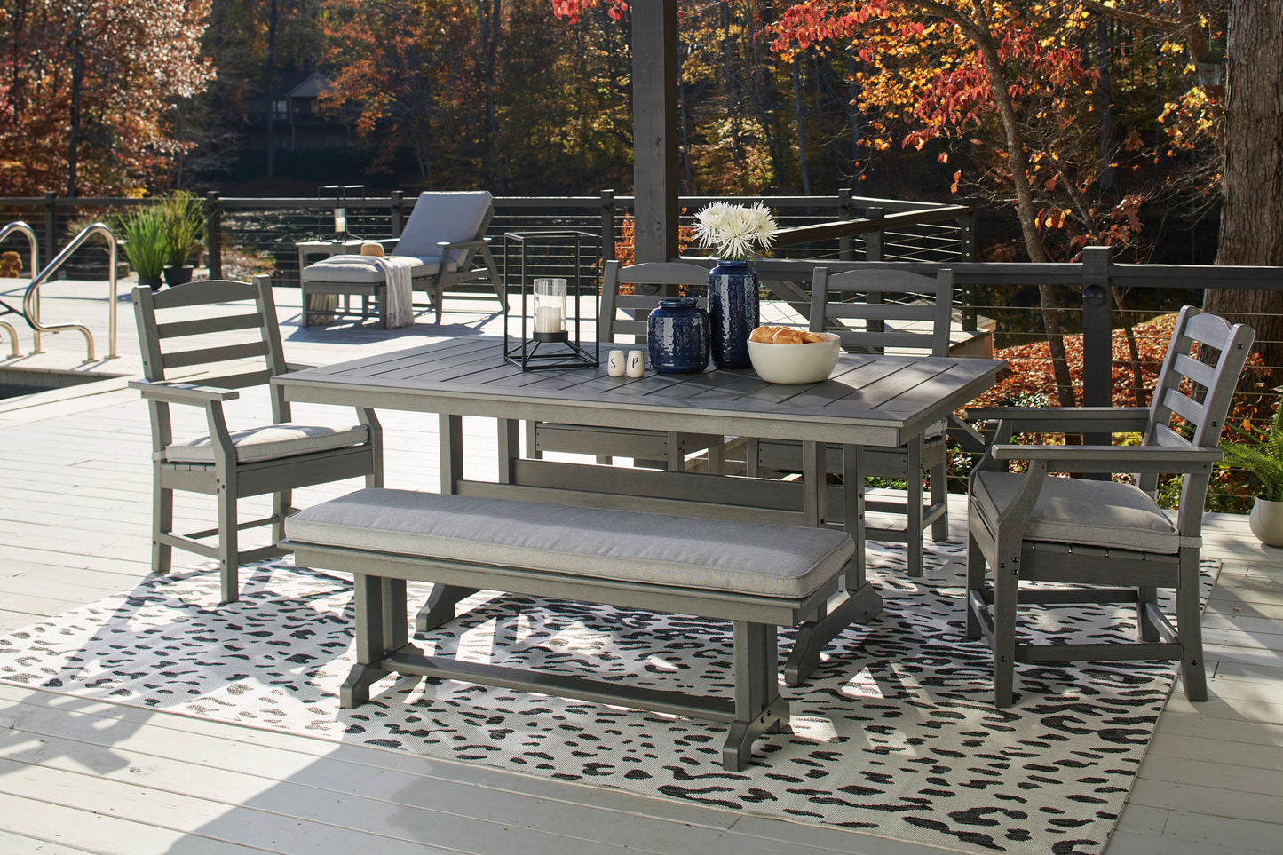 Visola Dining Collection