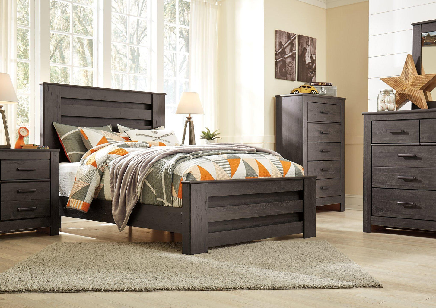 Brinxton Bed