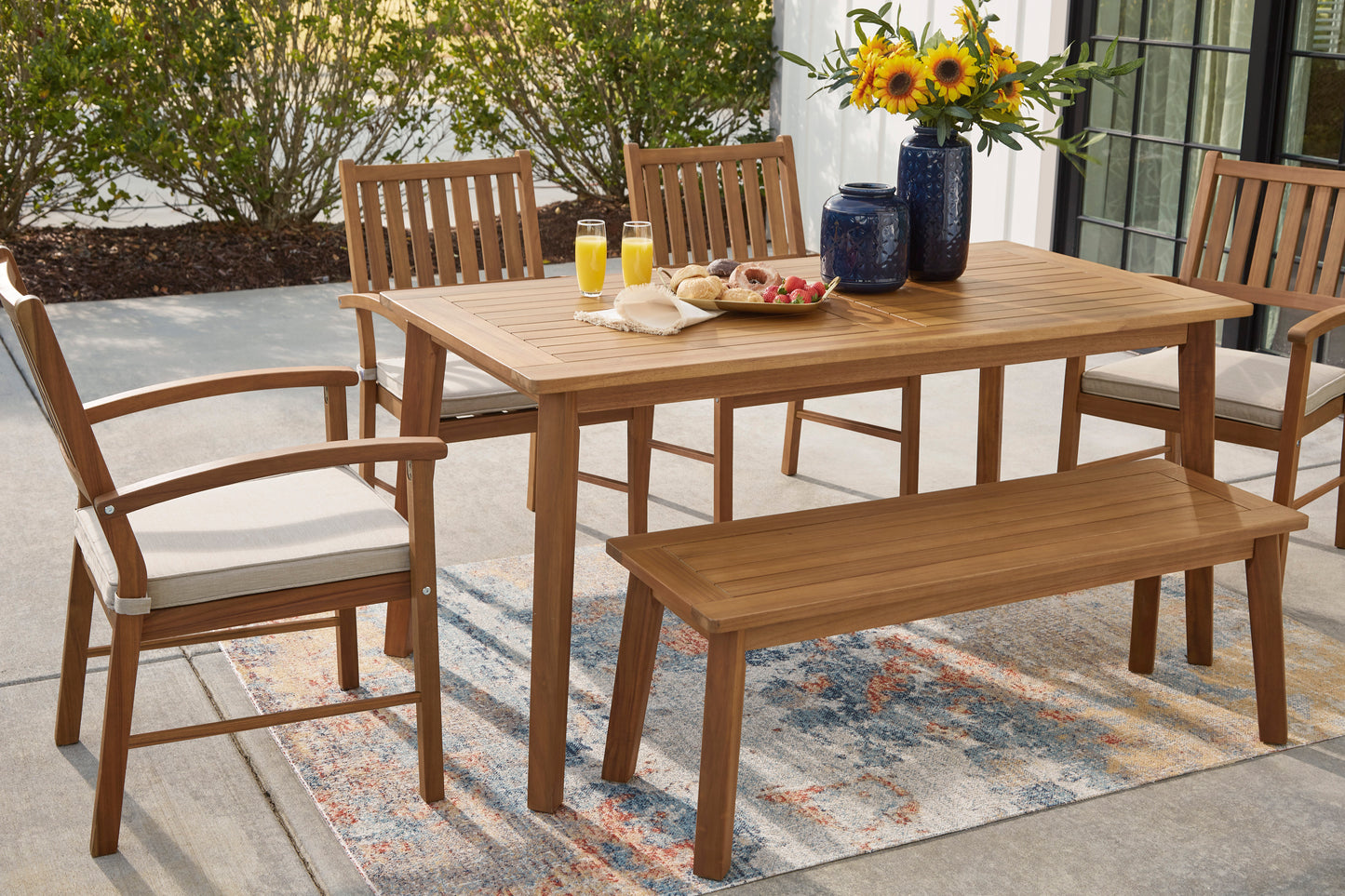 Janiyah Dining Collection